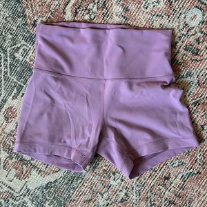 Lululemon Wunder Train high rise short 4” size 8